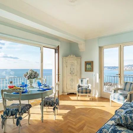 Apartment Pieds Dans L'eau By Interhome