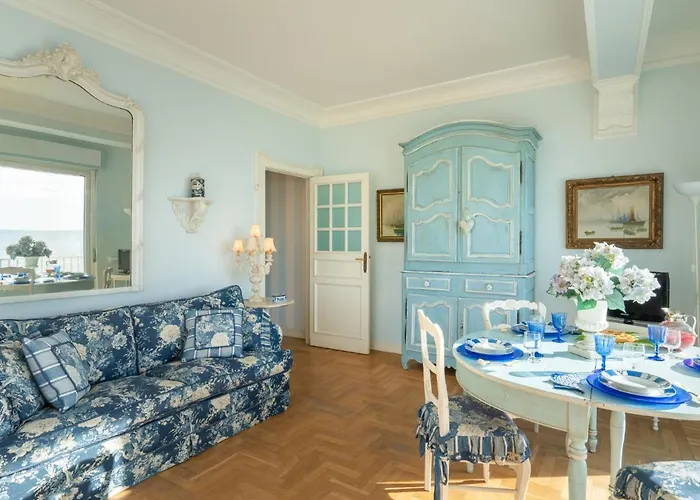 Pieds Dans L'eau By Interhome Riva Ligure